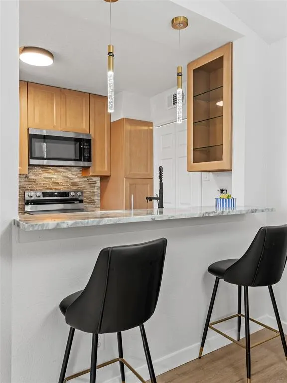 3101 Townbluff Drive, #922