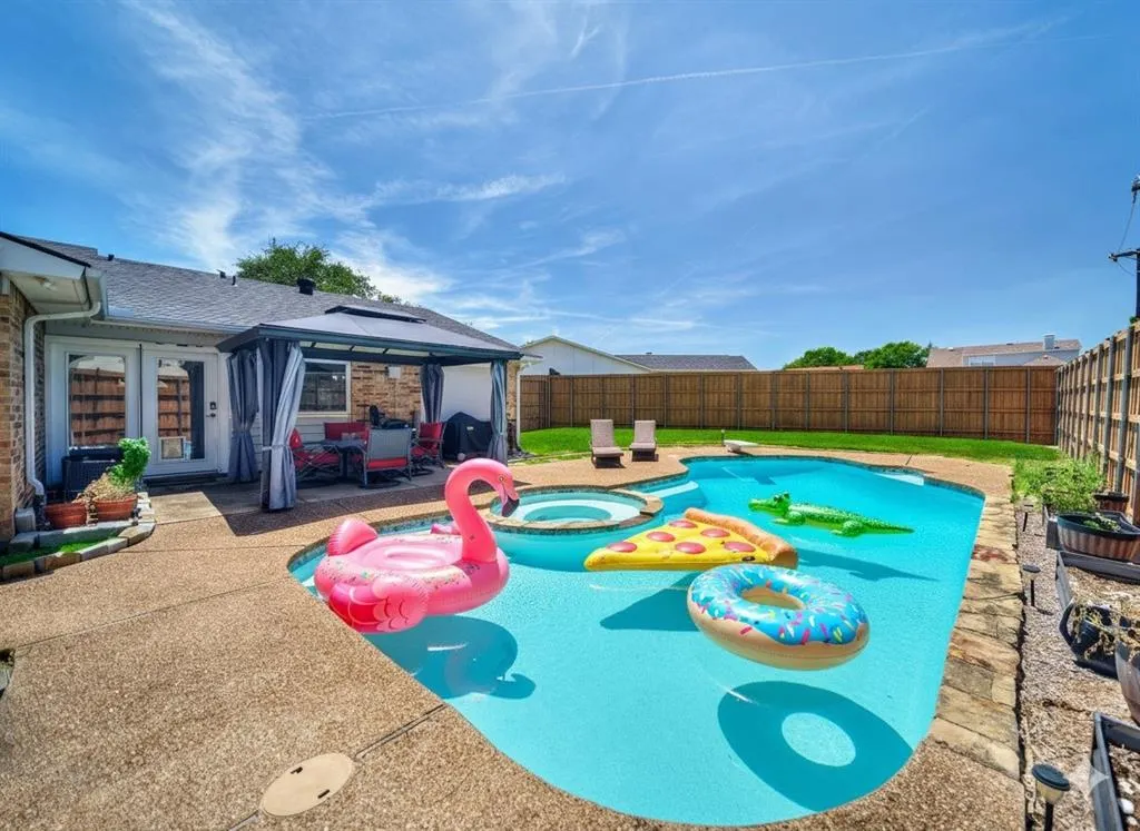 1121 Bass Drive