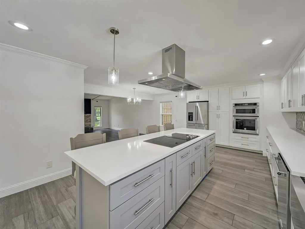 1121 Bass Drive