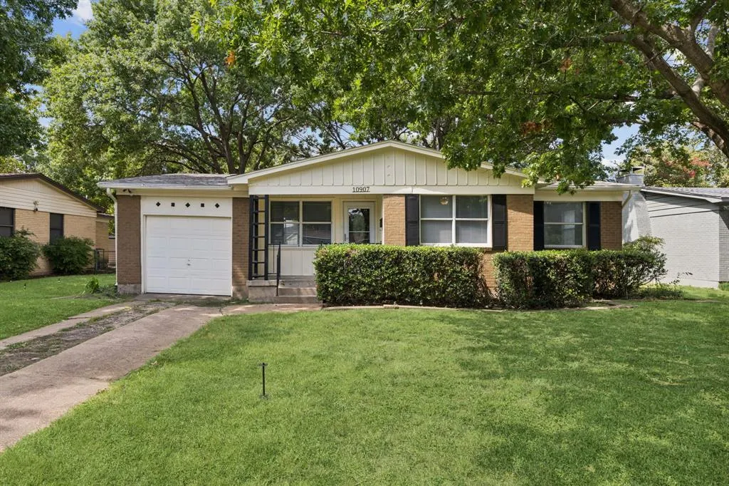 10907 Cotillion Drive