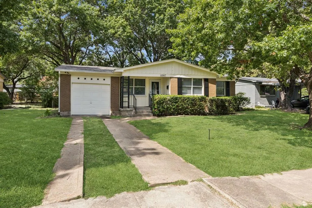 10907 Cotillion Drive