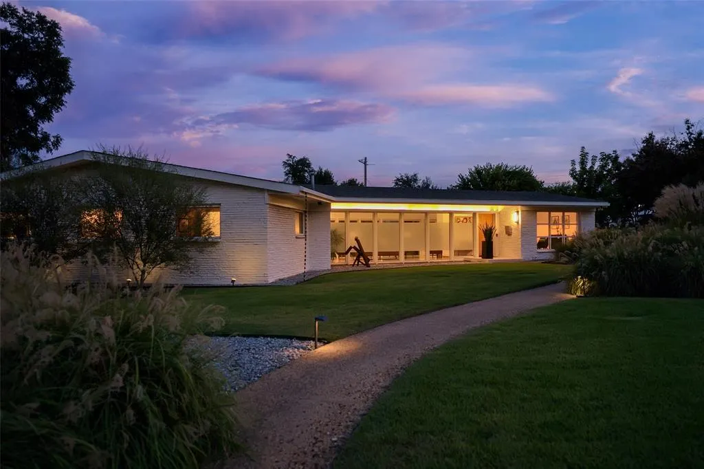 7806 Midbury Drive