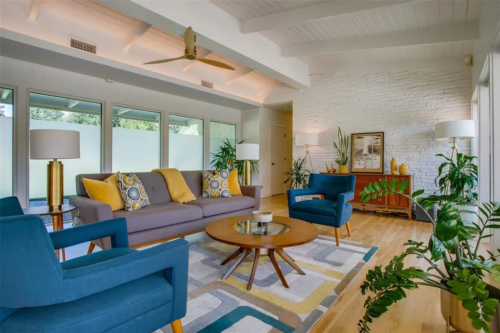 7806 Midbury Drive