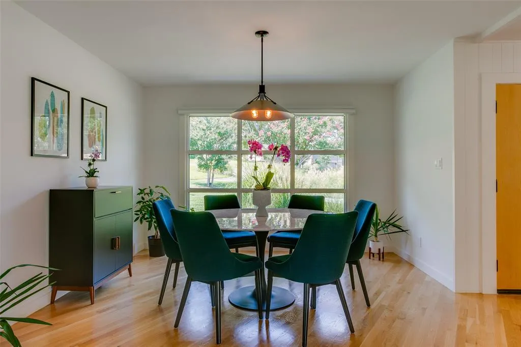7806 Midbury Drive