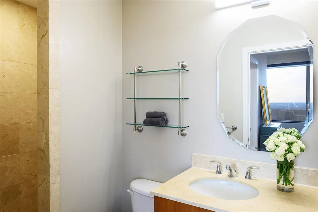 1200 Main Street, #2406