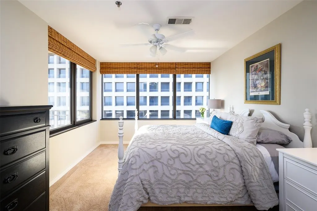 1200 Main Street, #2406