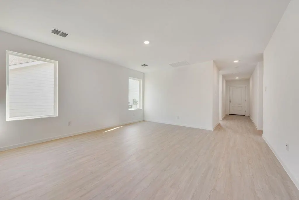 7709 Rutherford Lane