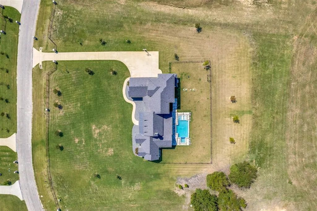 2297 White Stag Road