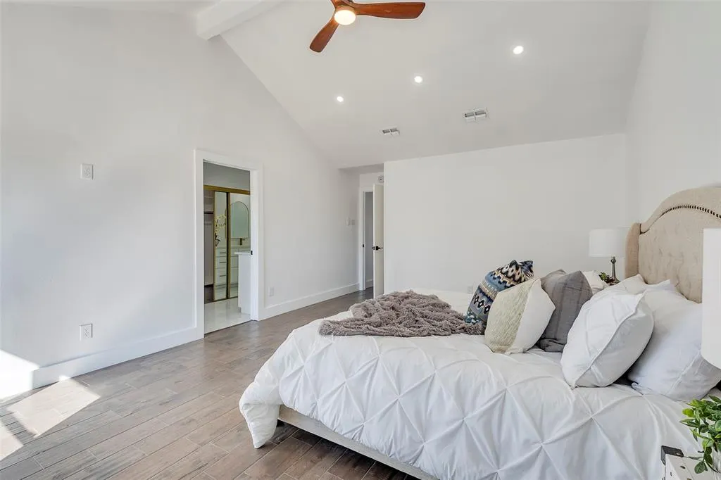 5607 Emrose Circle