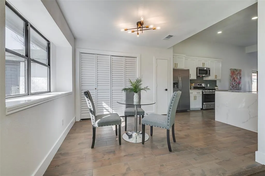 5607 Emrose Circle