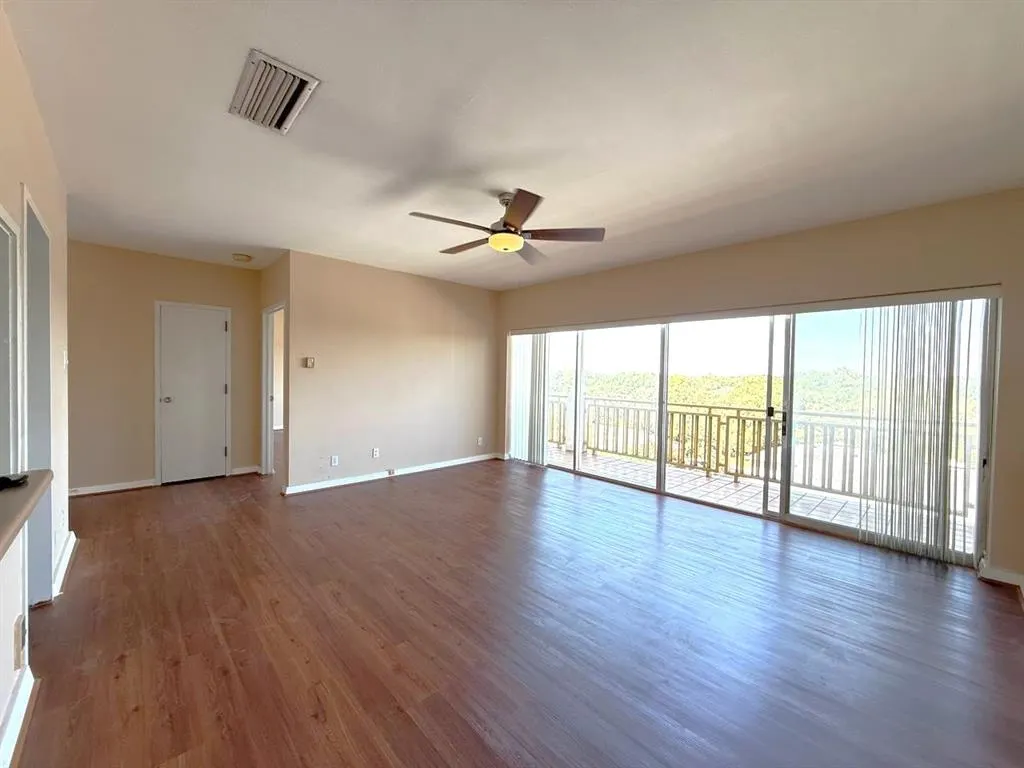 6211 W Northwest Highway, #G514