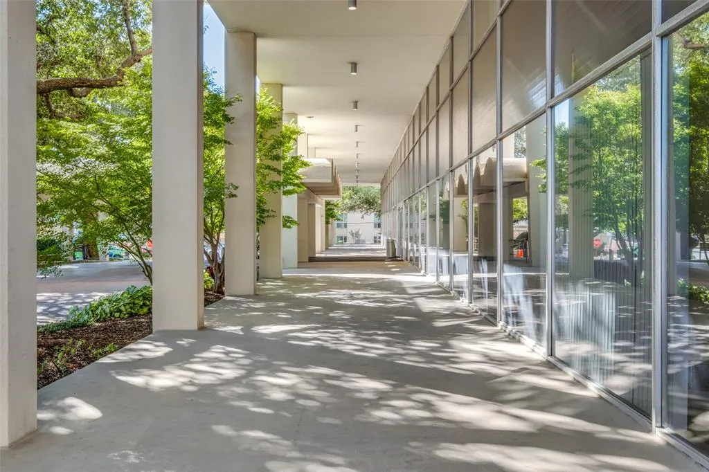 6211 W Northwest Highway, #G514