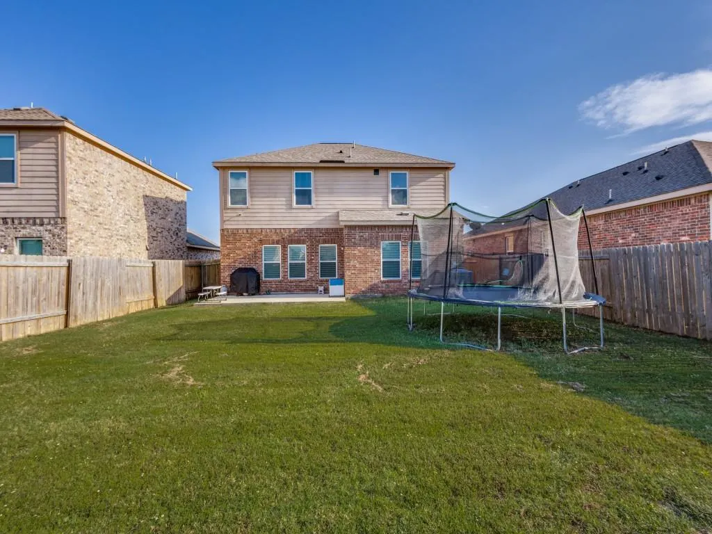 157 Lamont Road
