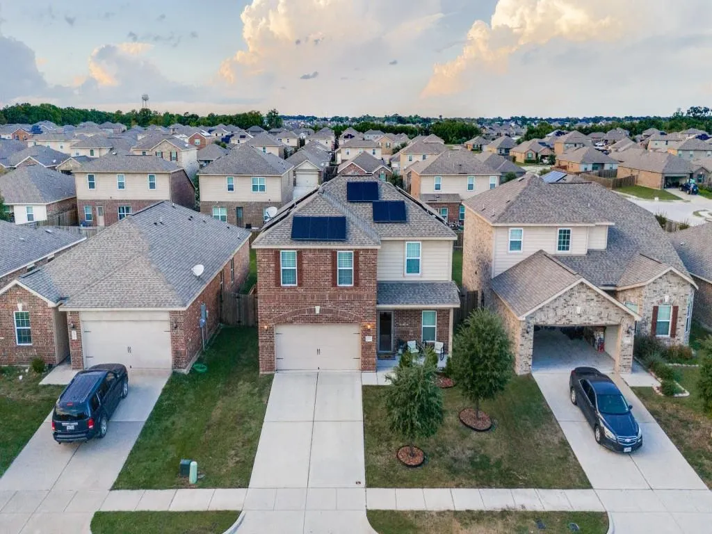 157 Lamont Road