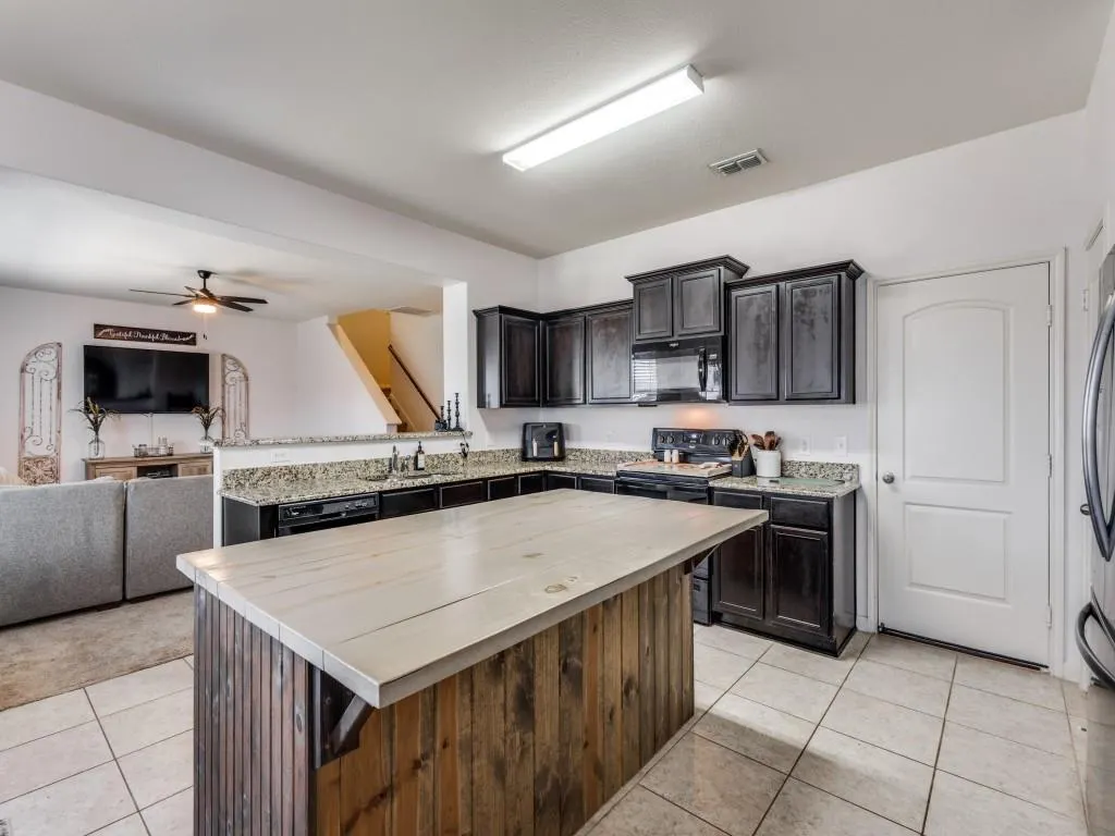157 Lamont Road