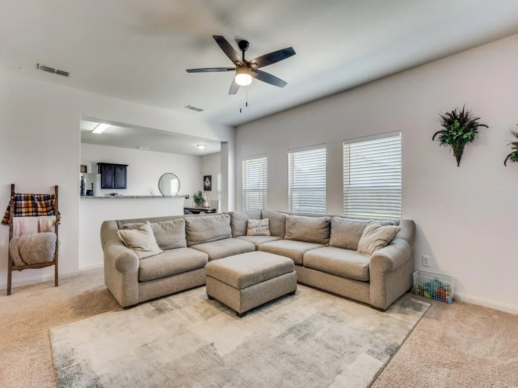 157 Lamont Road