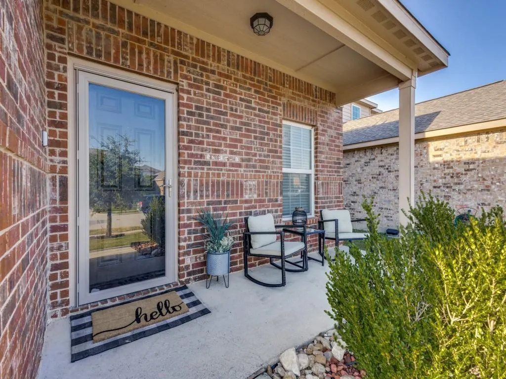 157 Lamont Road