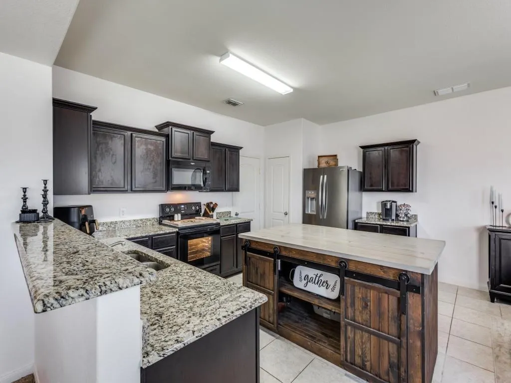 157 Lamont Road