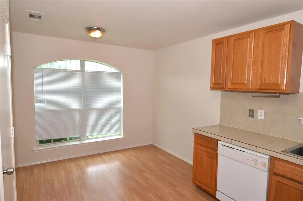 13227 Alsatian Court