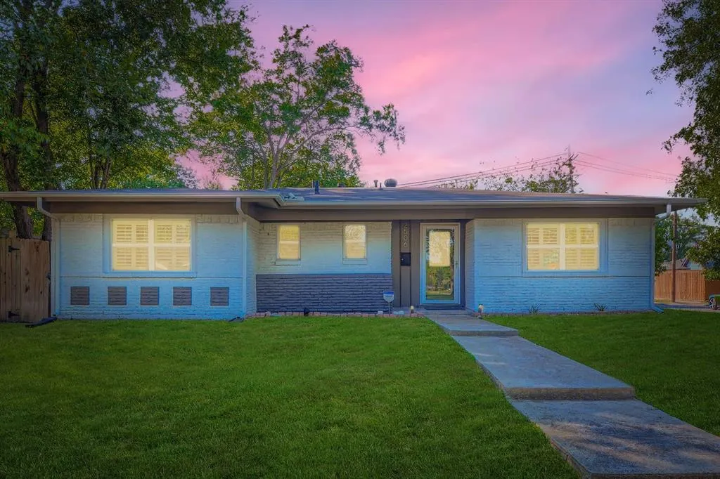 2506 Highwood Drive