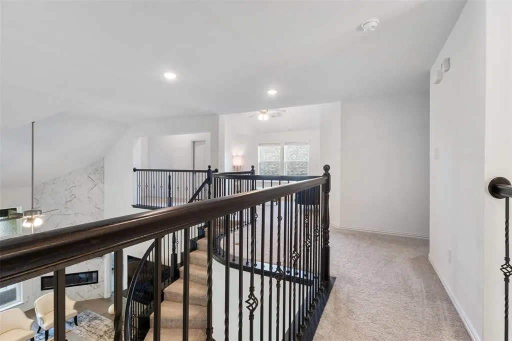 1209 Seurat Court