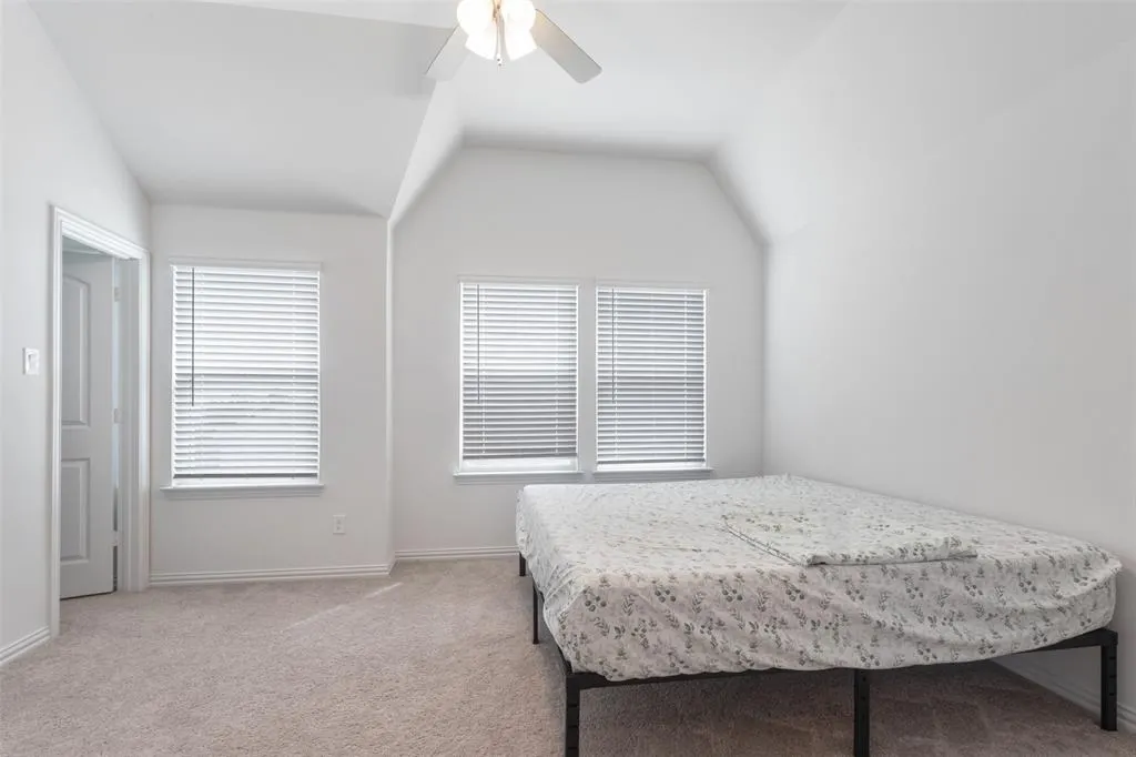 1209 Seurat Court