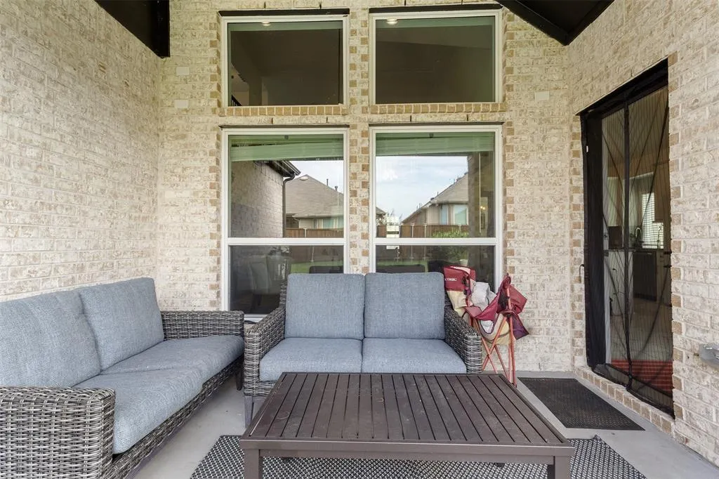 1209 Seurat Court