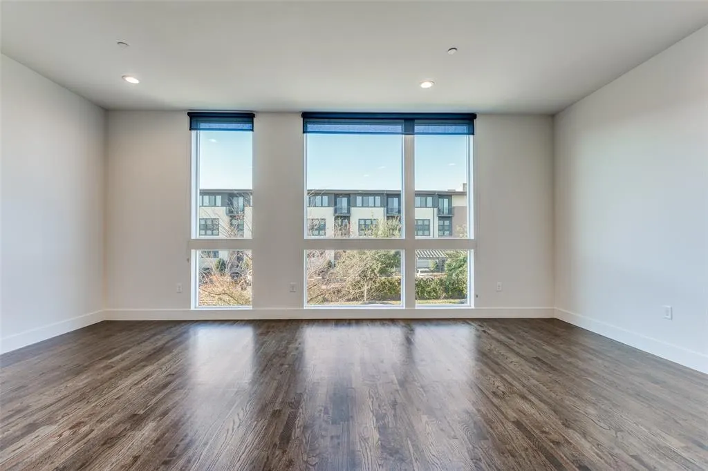 2128 Ashby Street, #402