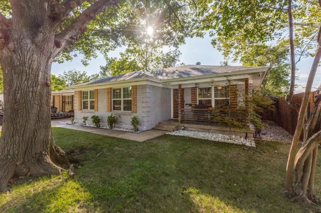 10107 Pinecrest Drive