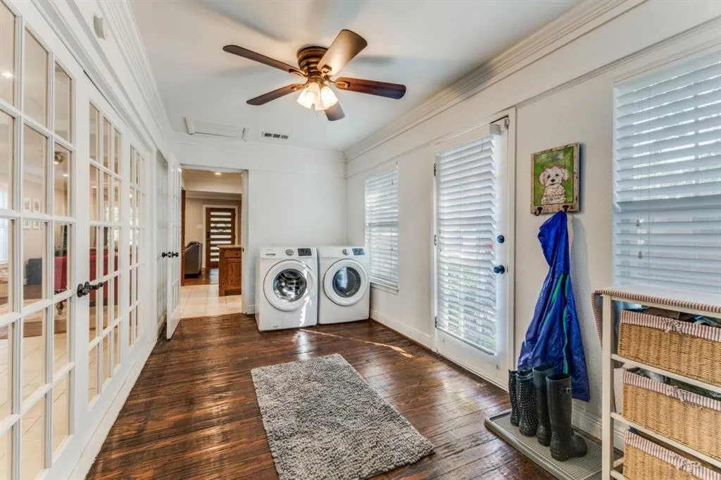 10107 Pinecrest Drive
