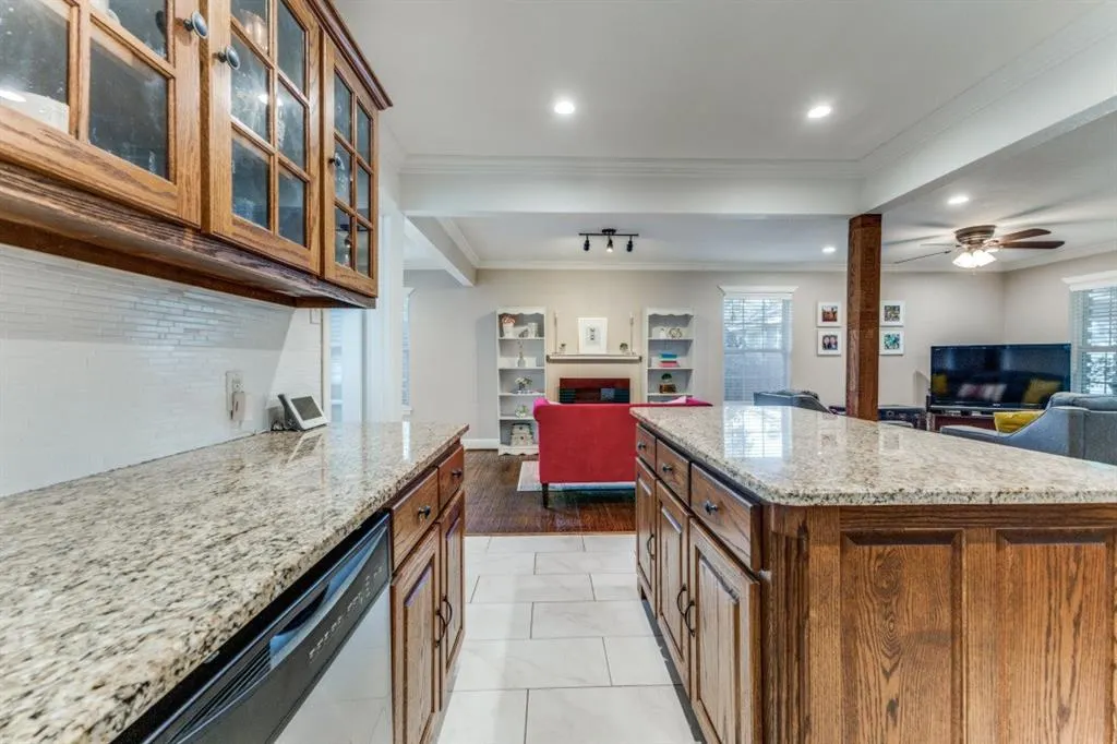 10107 Pinecrest Drive