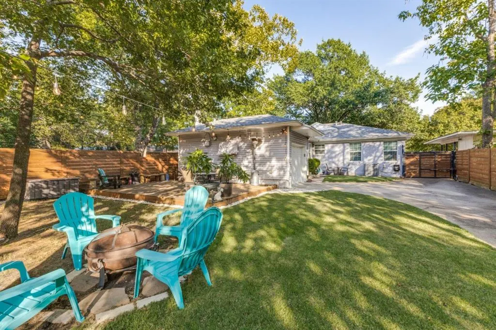 10107 Pinecrest Drive