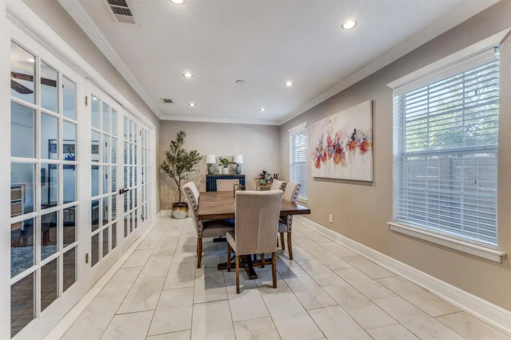 10107 Pinecrest Drive