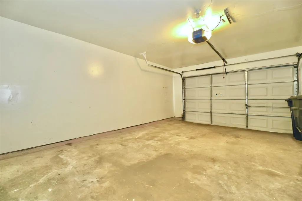 9727 Pinehurst Lane