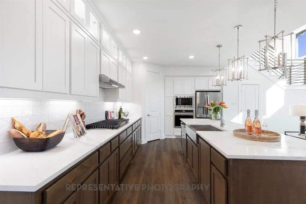 7408 Dragonfly Trail