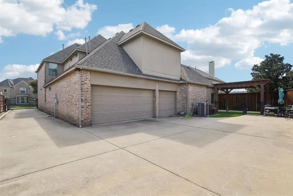 4652 Liam Drive
