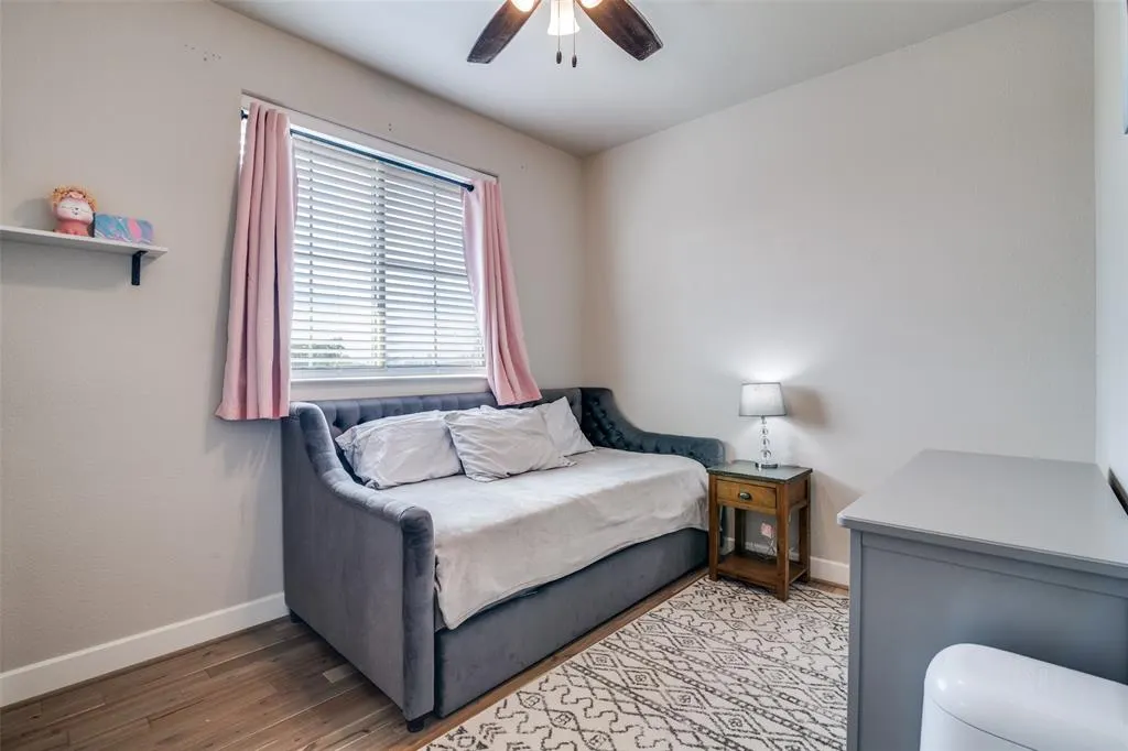 2247 Dorian Place