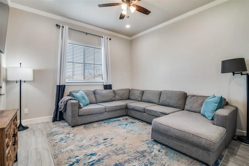 2247 Dorian Place