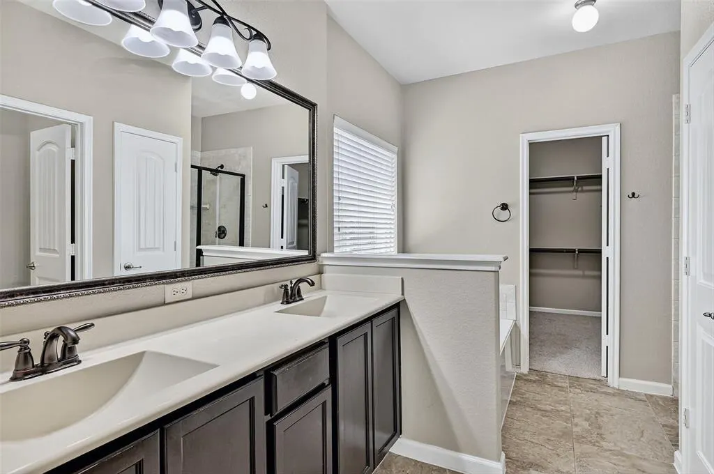 405 Roger Graves Circle