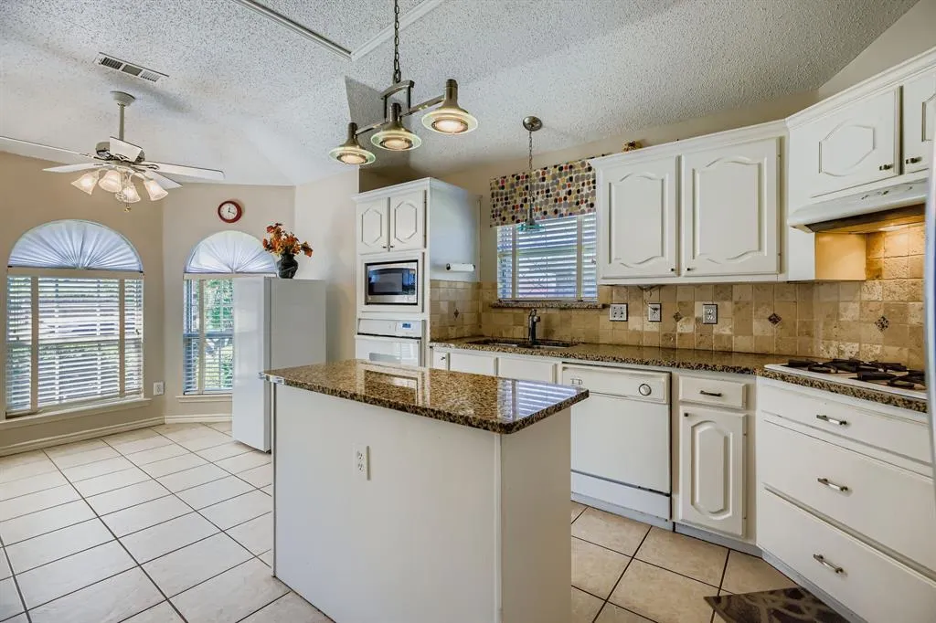 1421 Dearborn Road