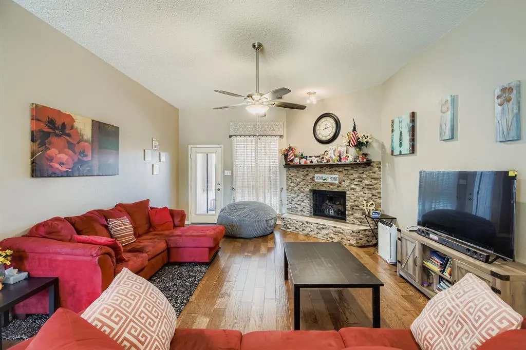1421 Dearborn Road