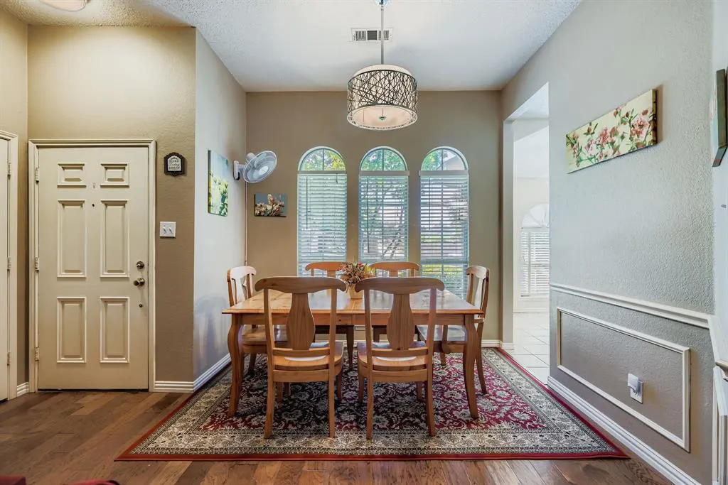 1421 Dearborn Road