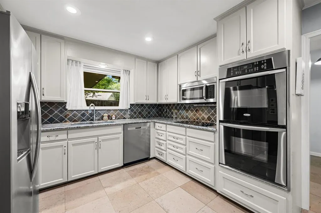 7318 Rockhurst Drive