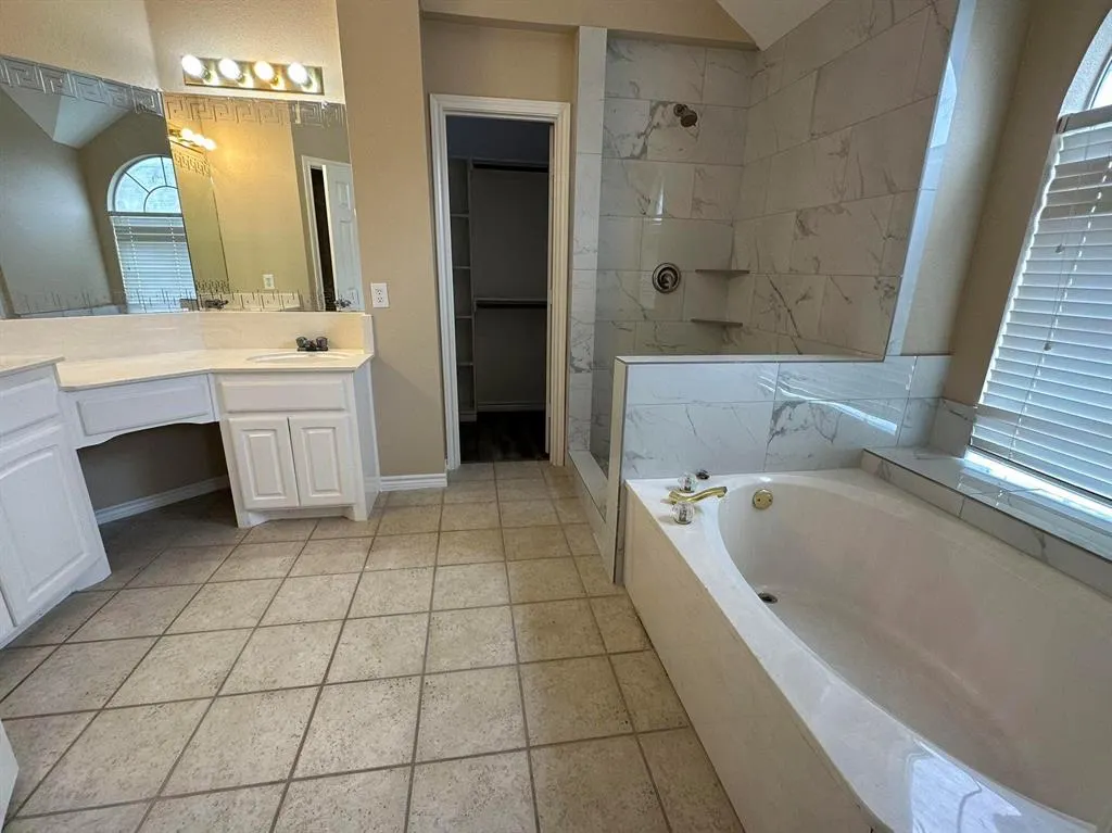 2513 Plentywood Drive