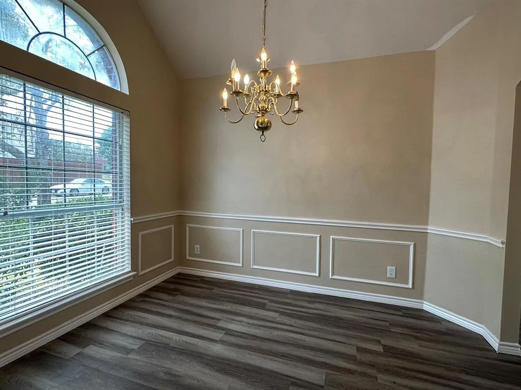2513 Plentywood Drive