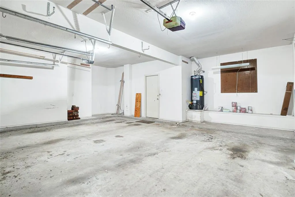 109 Falcon Creek Drive