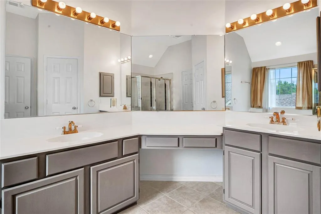 109 Falcon Creek Drive