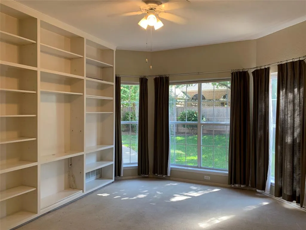 109 Falcon Creek Drive