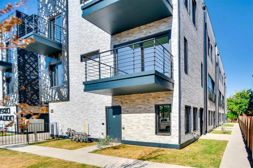 1920 Caddo Street, #103