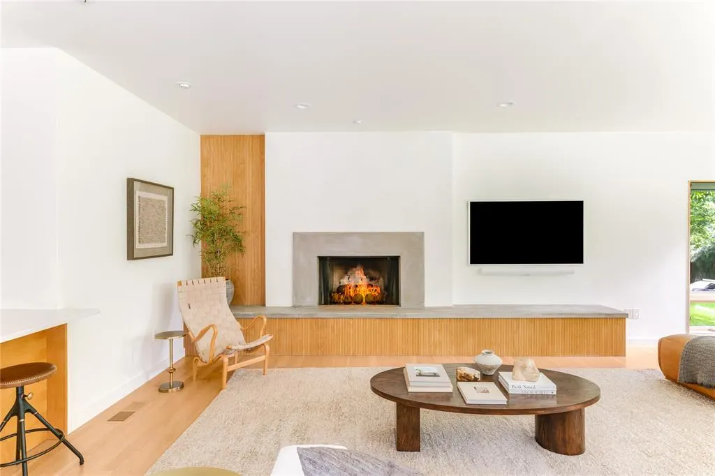 8335 San Benito Way